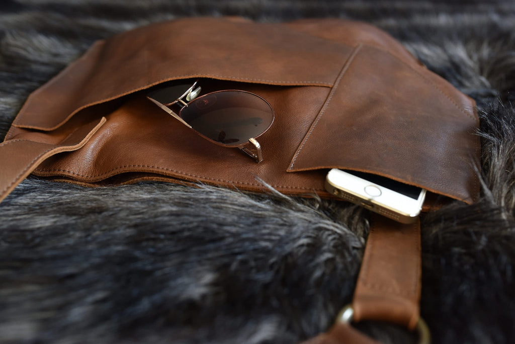 Cross Over Tote